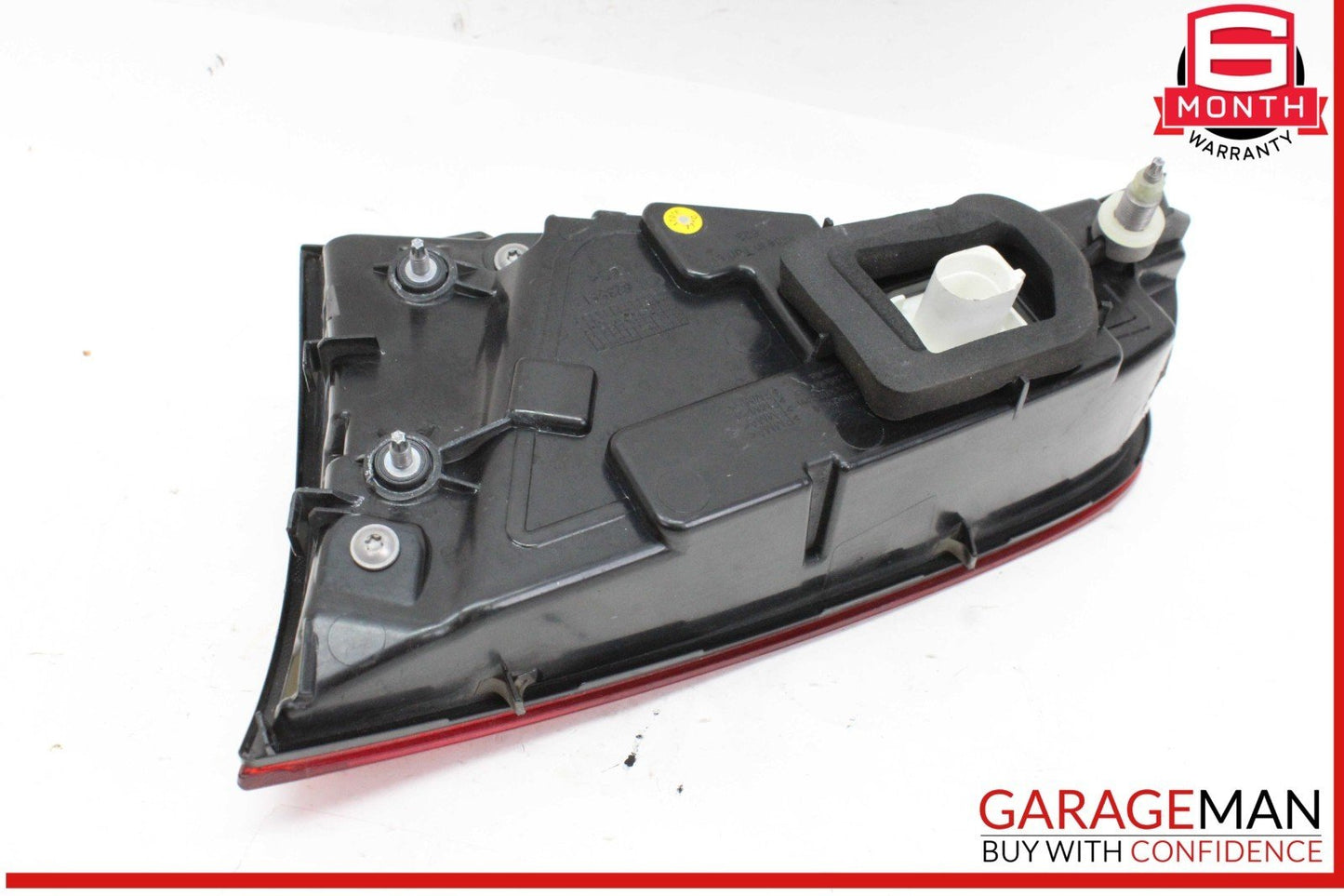 15-18 Audi A8 S8 Rear Left Driver Side Inner Tail Light Lamp 4H0945093J OEM