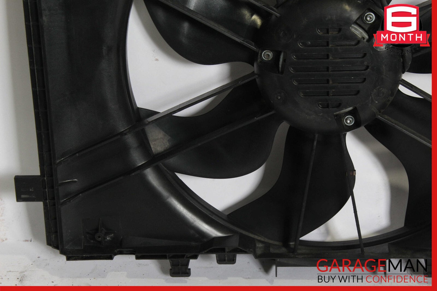08-18 Mercedes C250 E250 CLS400 Engine Cooling Fan Shroud Motor Assembly