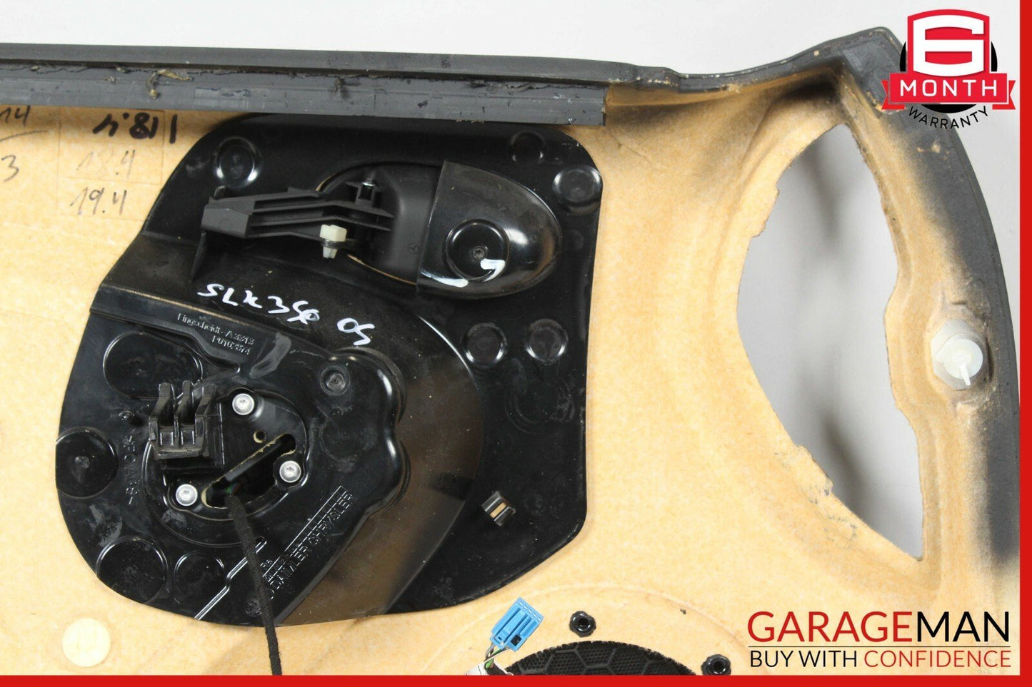 05-11 Mercedes R171 SLK280 SLK350 Front Right Interior Door Panel Cover Black