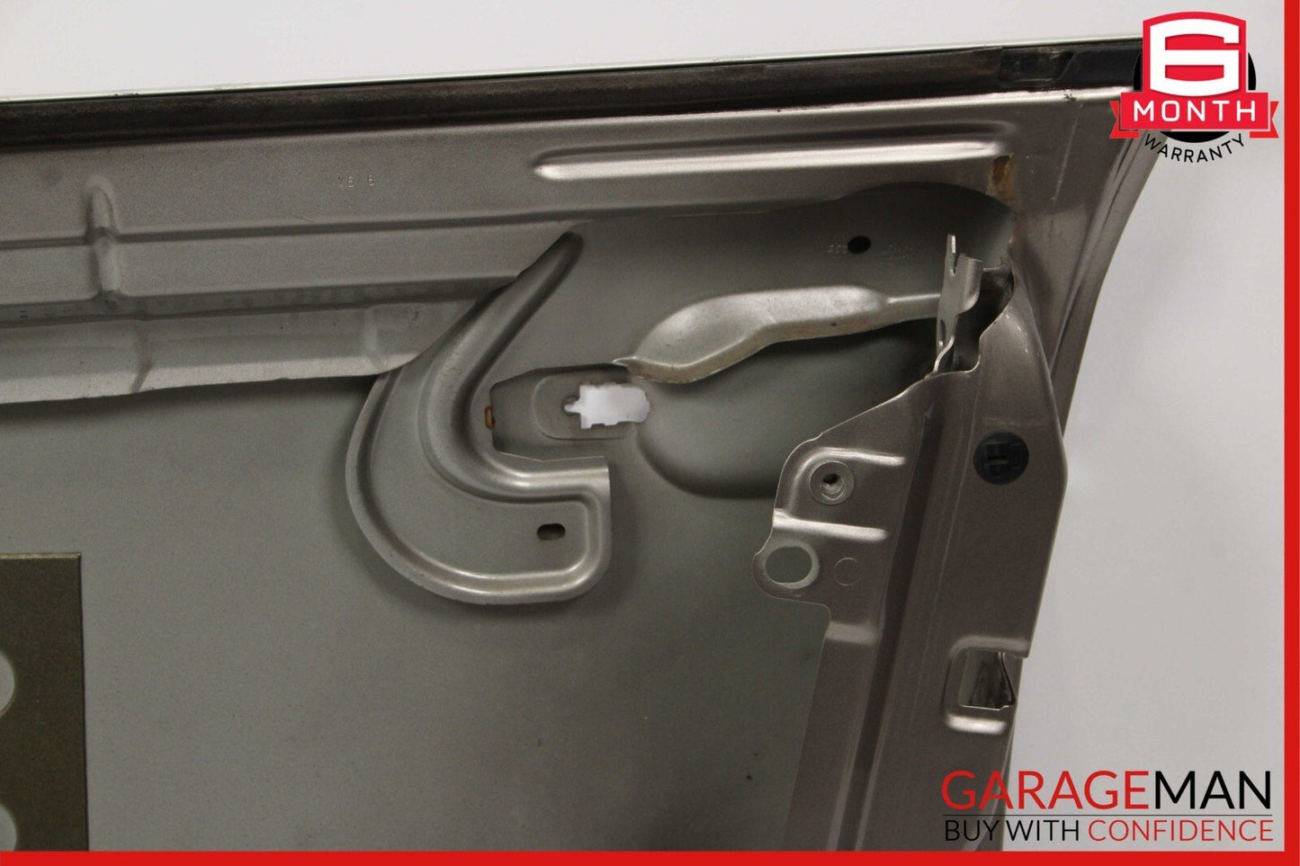 03-06 Porsche Cayenne 955 Front Right Passenger Side Exterior Door Shell Gray