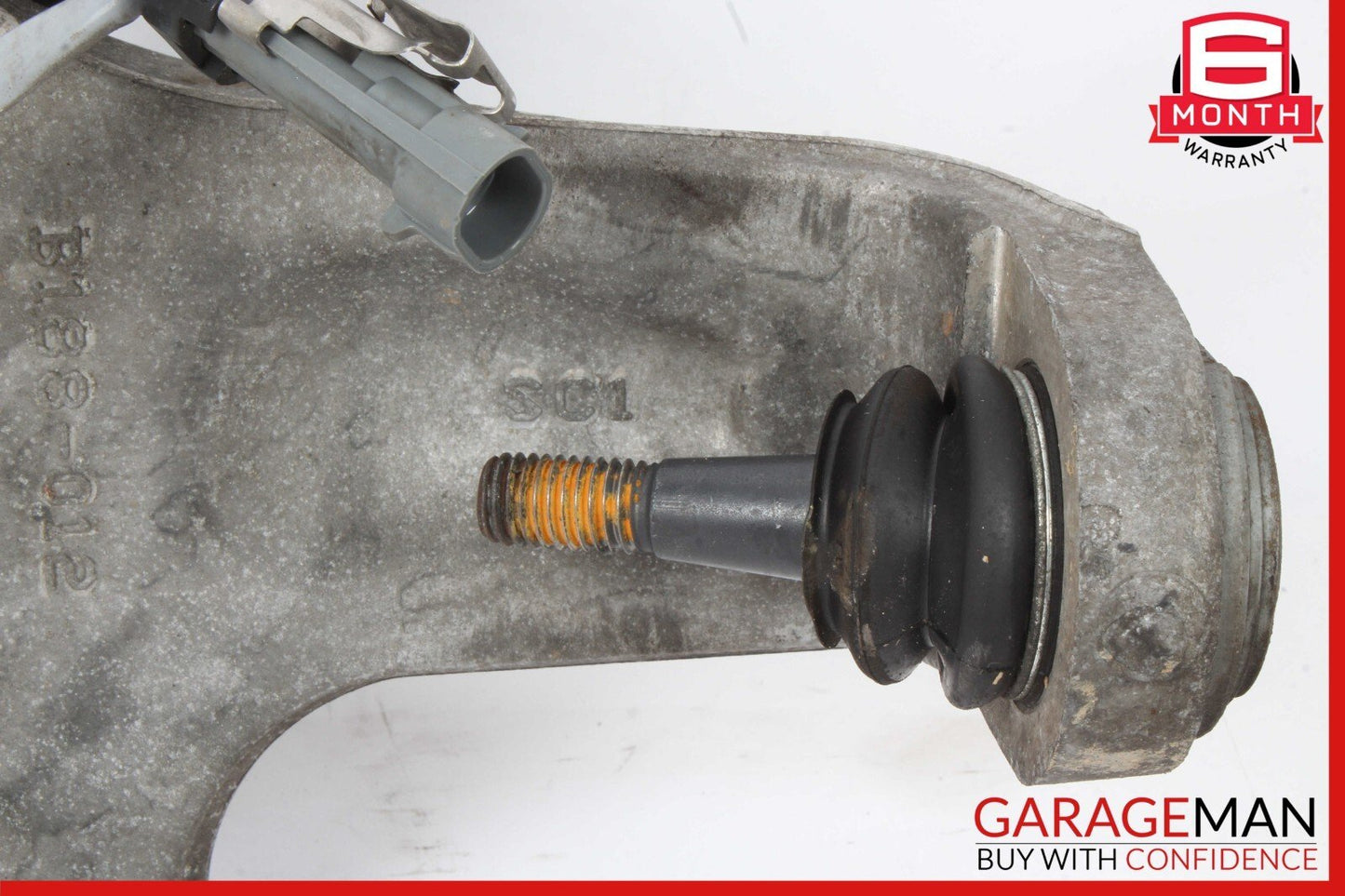 04-13 Cadillac XLR Front Right Passenger Side Spindle Knuckle Hub OEM