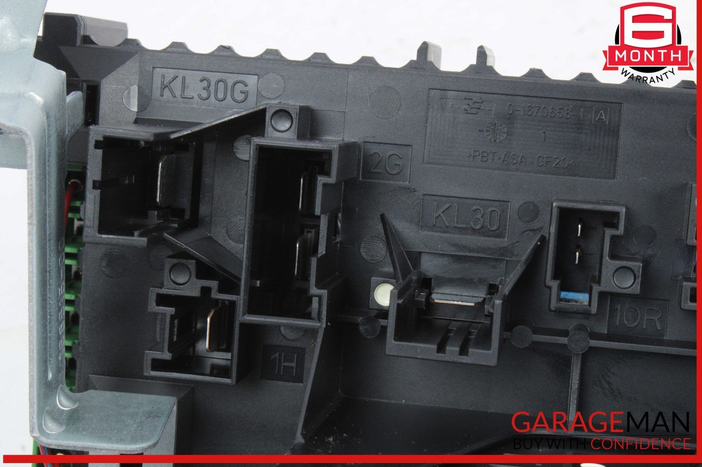 12-14 Mercedes W204 C250 C300 C350 Rear Fuse Relay Box Module 2049060205 OEM