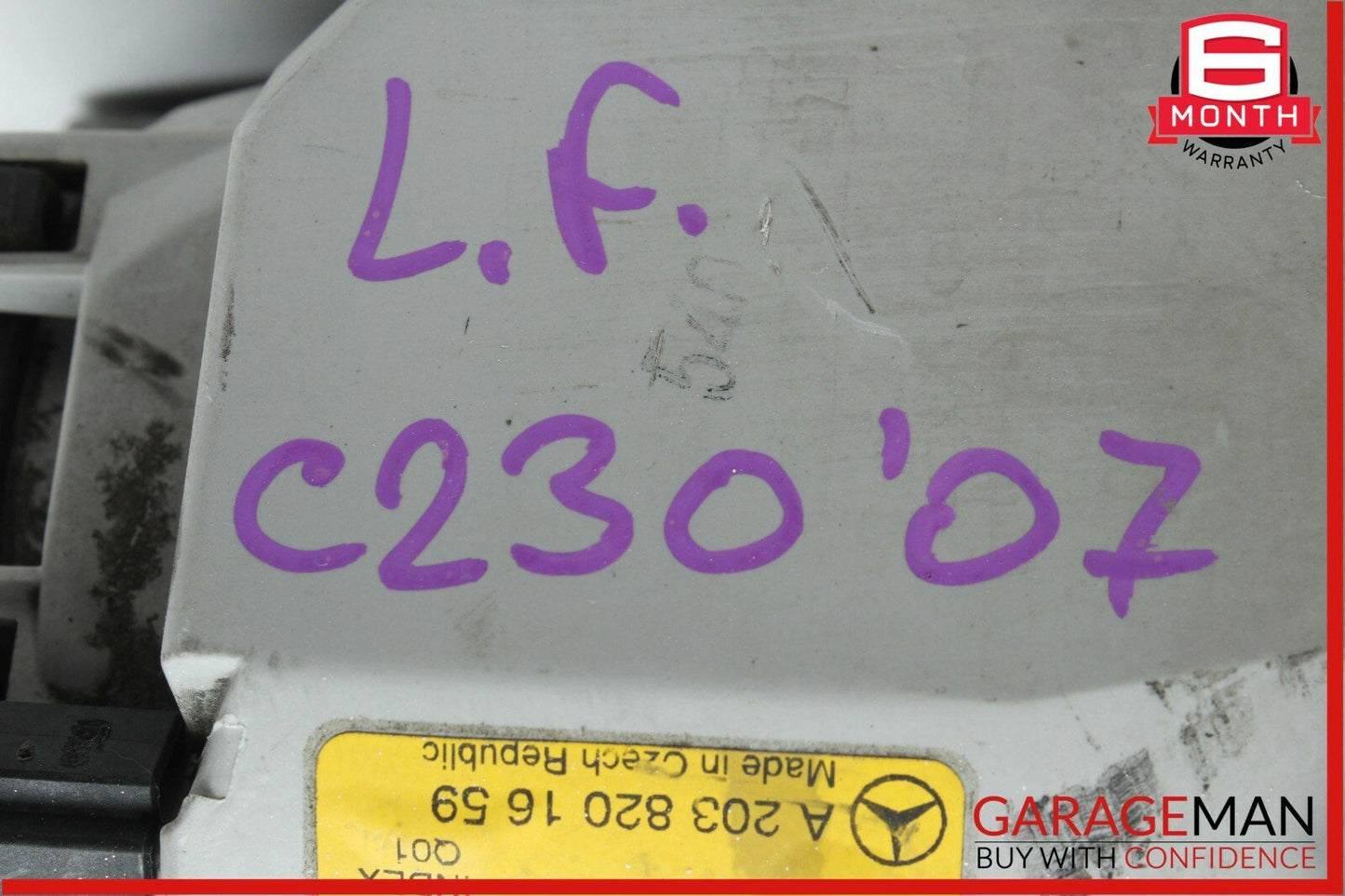 05-07 Mercedes W203 C230 Front Right Passenger Side Headlight Lamp OEM