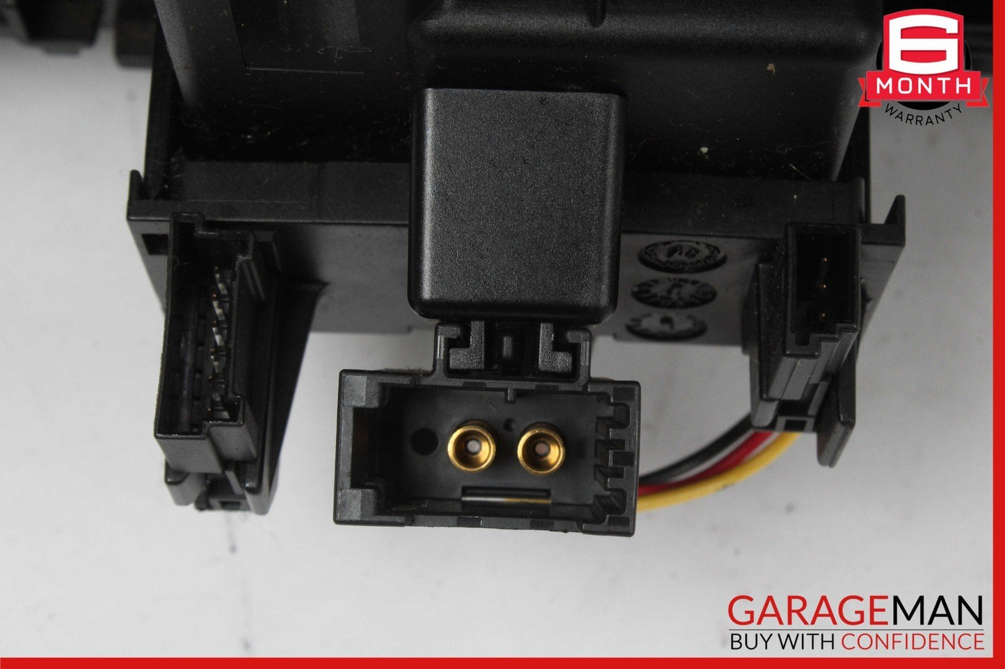 03-09 Mercedes W211 E500 CLS500 Hazard Switch Control Panel 2116800552 OEM