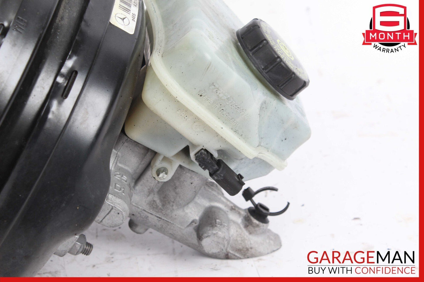 06-11 Mercedes W219 CLS55 E500 Power Brake Booster Master Cylinder Reservoir OEM