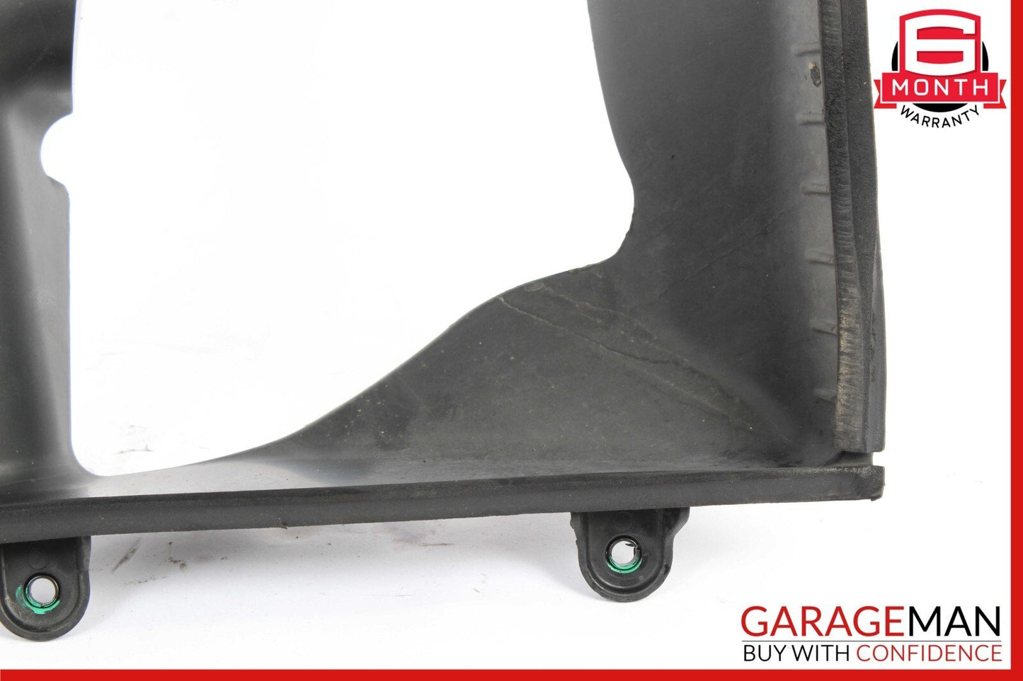14-17 Maserati Quattroporte Front Left Intercooler Duct Shroud 670002899 OEM
