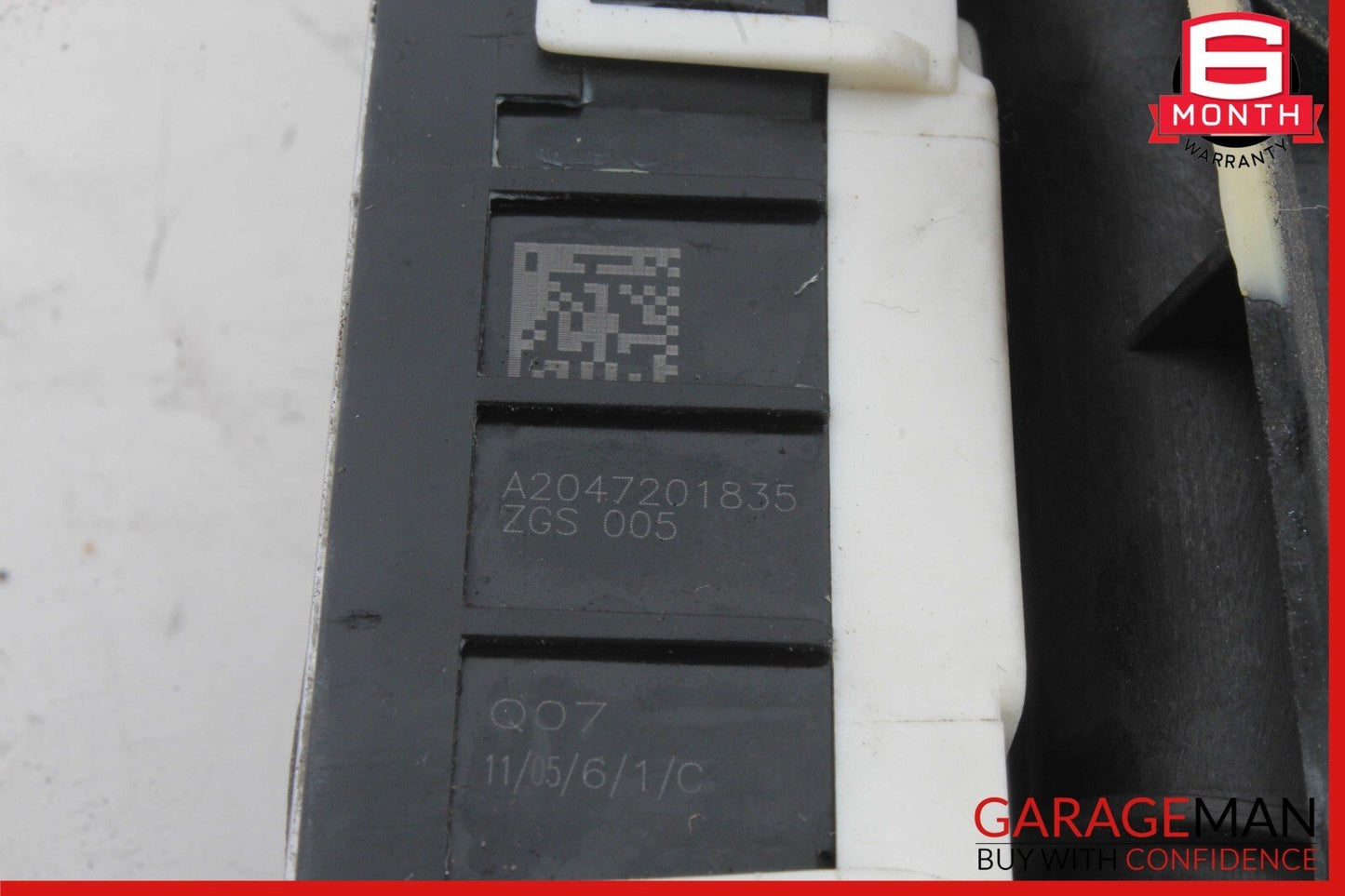 08-17 Mercedes W212 E350 C300 Front Right Side Door Lock Latch Actuator OEM