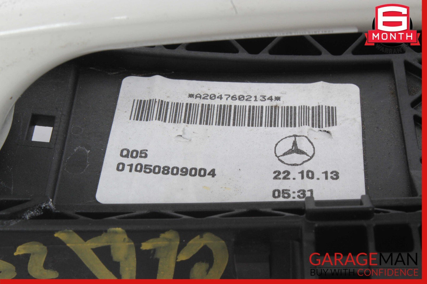 14-19 Mercedes W117 CLA250 Rear Left Side Exterior Door Handle Calcite White