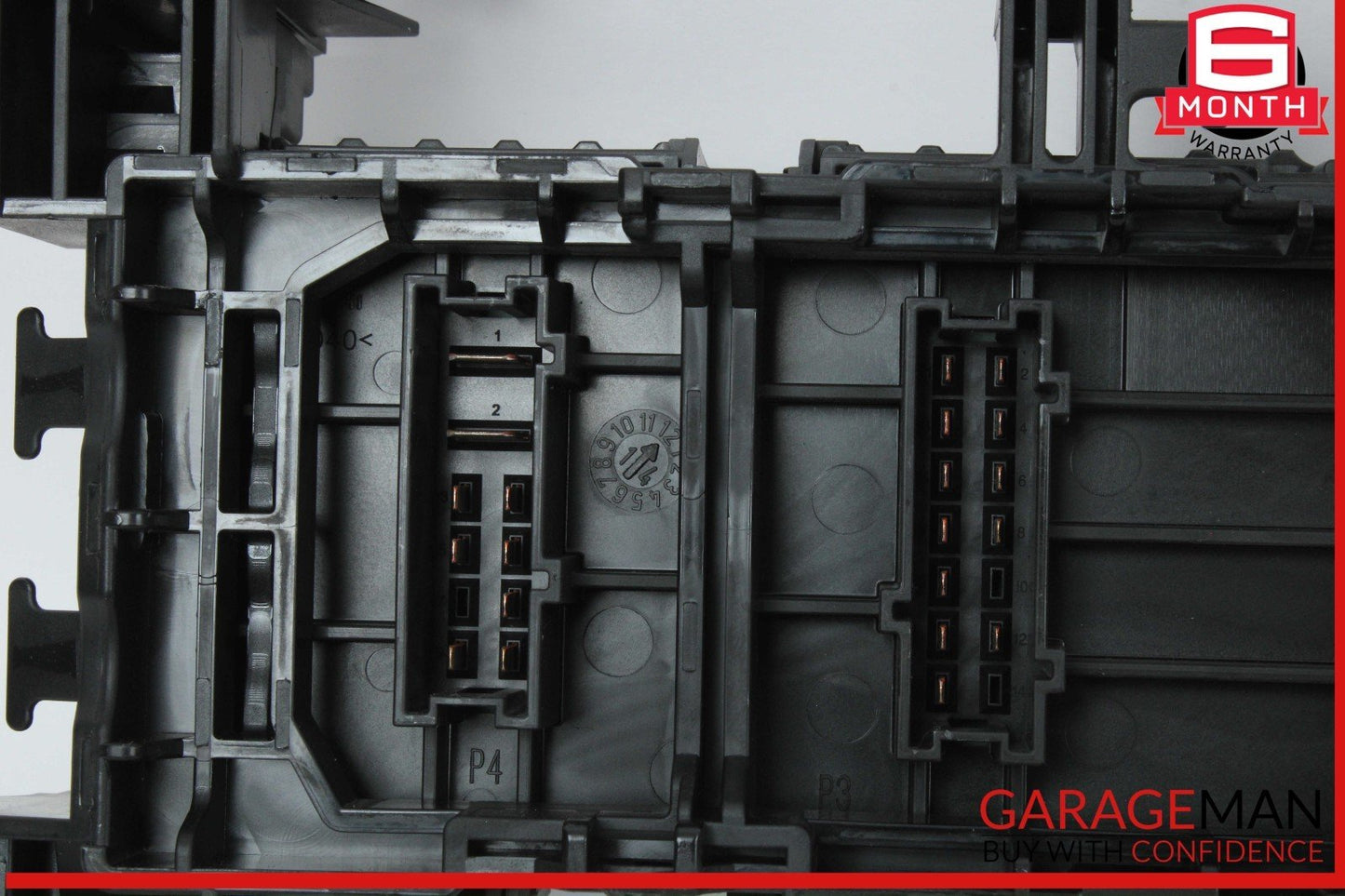 14-19 Mercedes W117 CLA250 Front Relay Fuse Box Module 2465400240 OEM