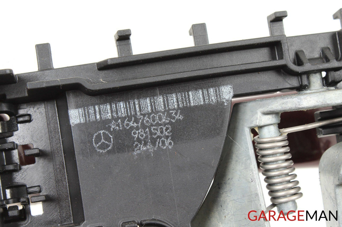 06-12 Mercedes W164 ML350 GL450 Rear Right Exterior Door Handle Carneol Red OEM