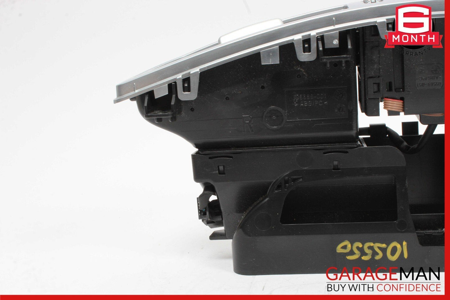 07-13 Mercedes W221 S550 S450 Center Dash A/C Air Vent Trim Clock 2218300954 OEM