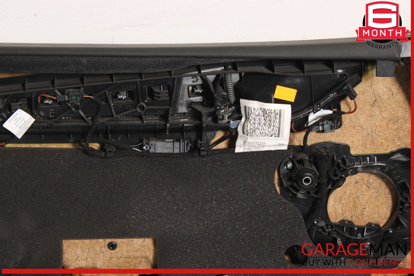 14-17 Maserati Quattroporte M156 Front Right Side Interior Door Panel OEM