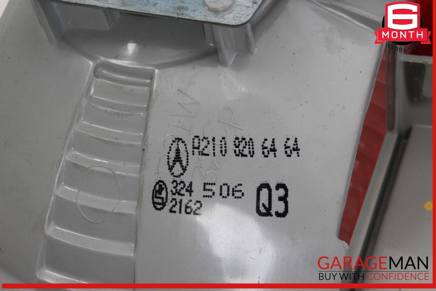 00-02 Mercedes W210 E320 Rear Right Side Inner Tail Light Lamp OEM