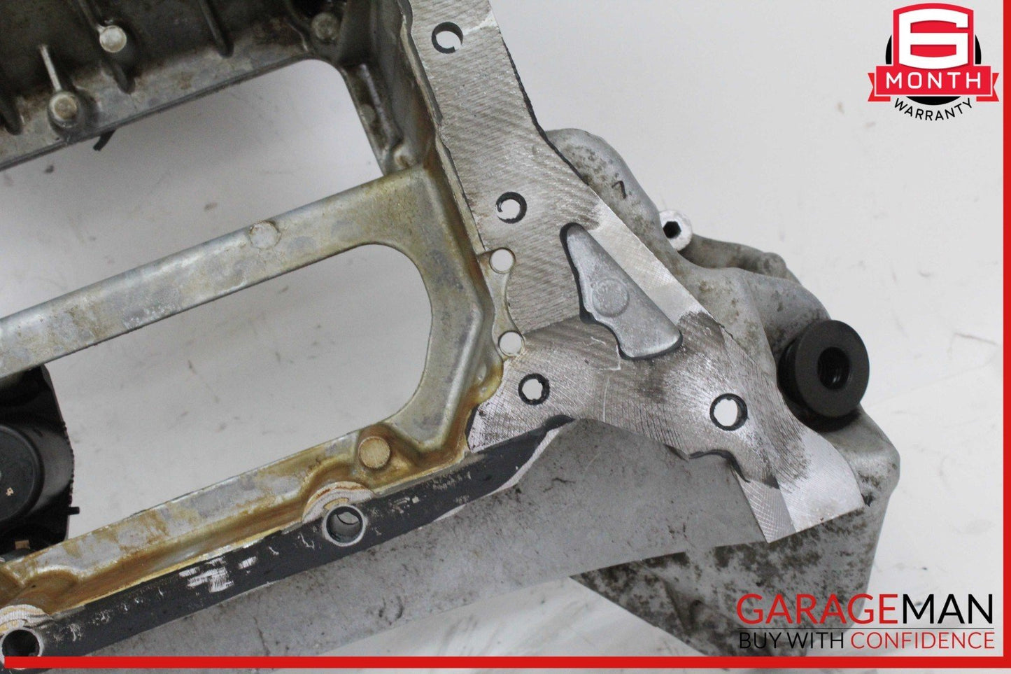 05-11 Mercedes W204 C300 Engine Upper Oil Sump Baffle Pan 2720142102 OEM