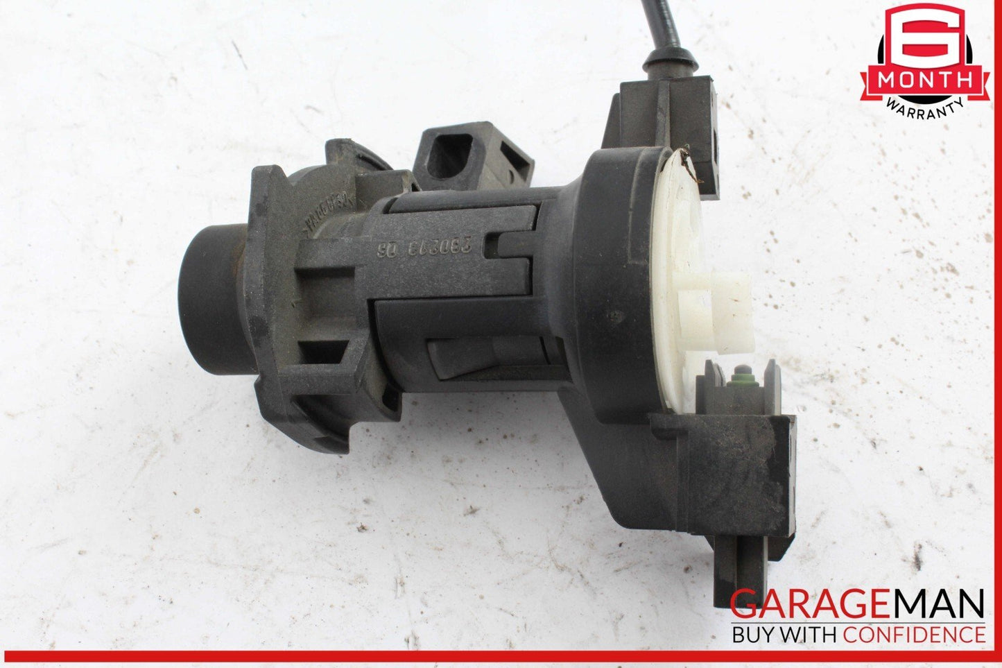 08-17 Mercedes W204 C350 C300 Trunk Lid Latch Lock Actuator 2047500185 OEM