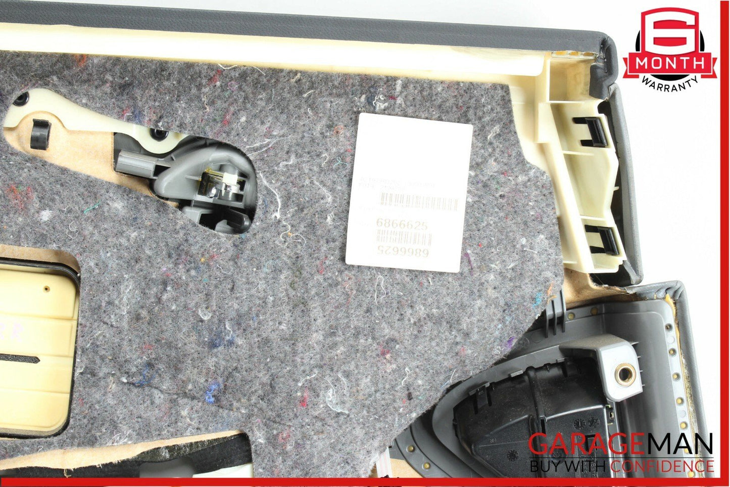 06-11 Mercedes W219 CLS500 CLS550 Rear Right Side Interior Door Panel Grey