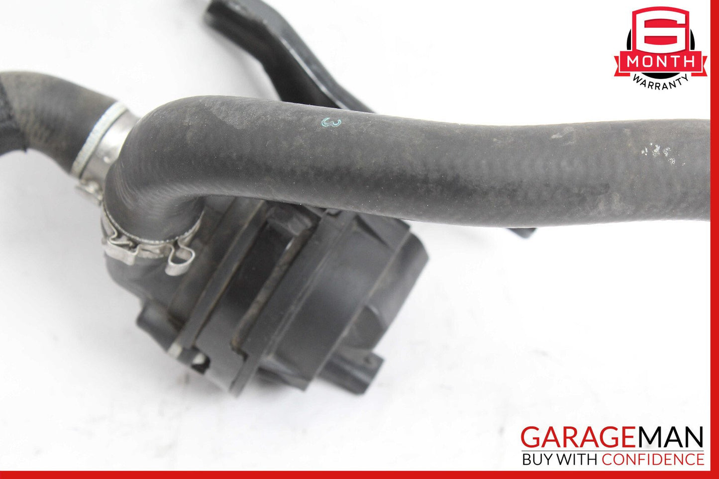 17-22 Alfa Romeo Giulia Auxiliary Coolant Water Pump w/ Hose OEM