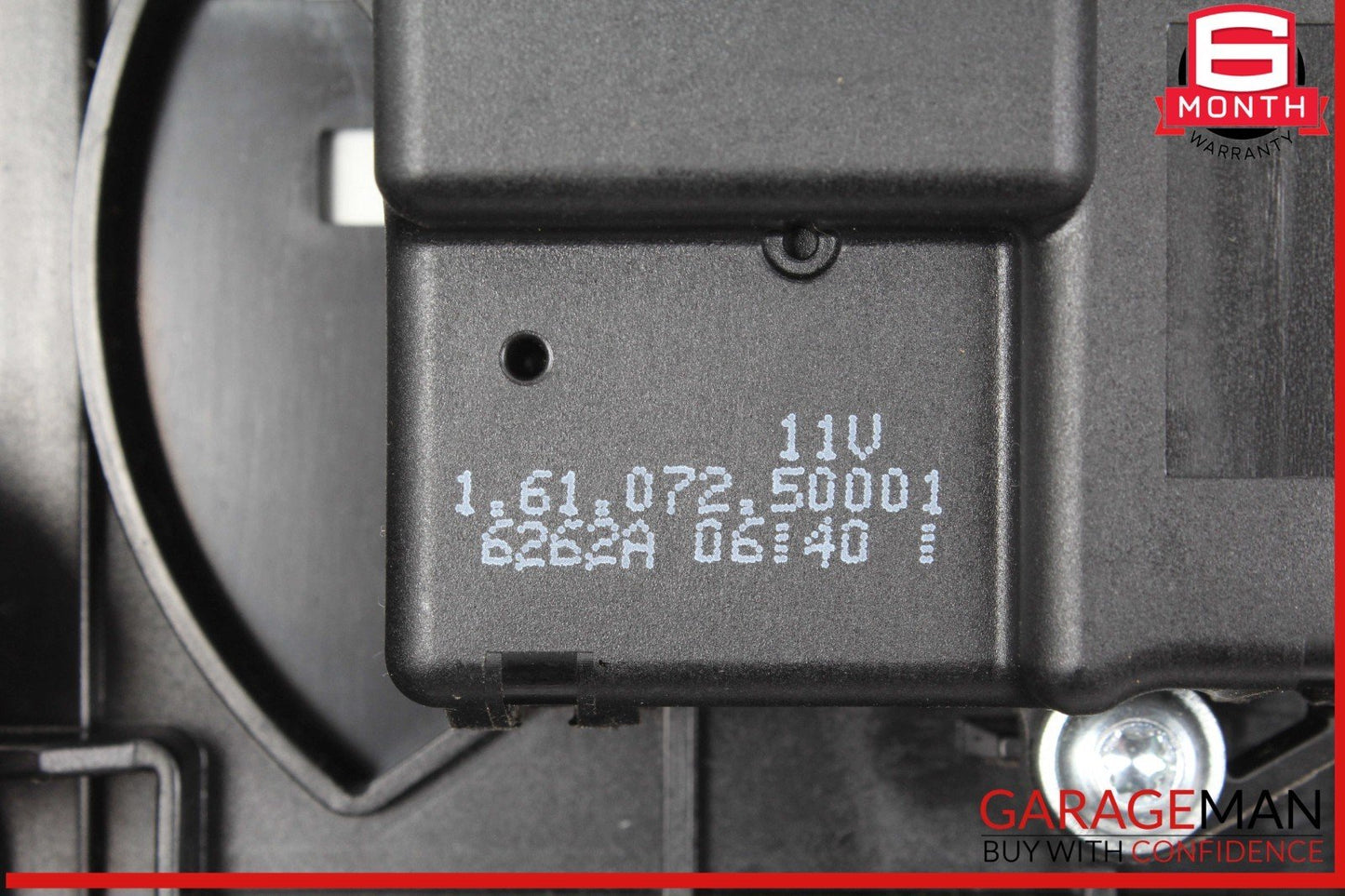 03-09 Mercedes W219 CLS550 E63 AMG Hazard Switch Control Panel 2116800552 OEM