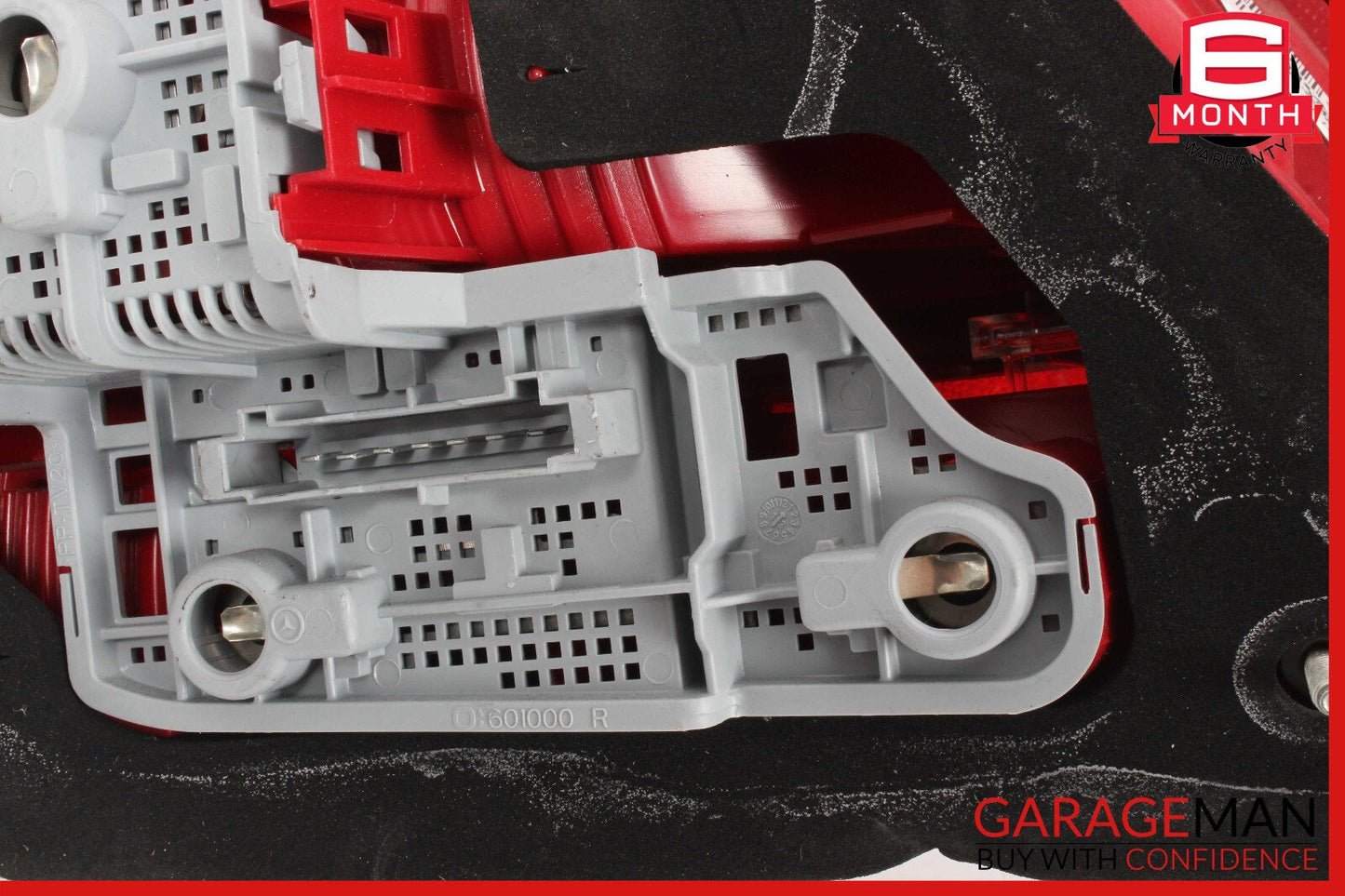 12-14 Mercedes W204 C350 C250 C300 Rear Right Side Tail Light Lamp LED
