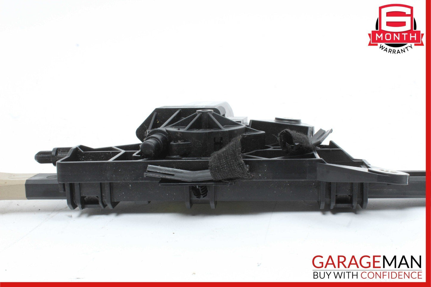 10-16 Mercedes W212 E350 E550 Coupe Front Right Side Seatbelt Feeder Retractor