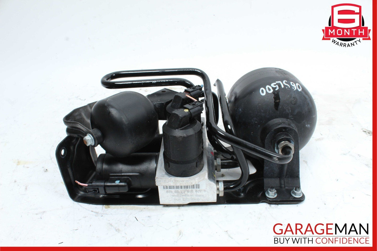 00-06 Mercedes R230 SL500 Rear ABC Hydraulic Suspension Valve Block Assembly OEM