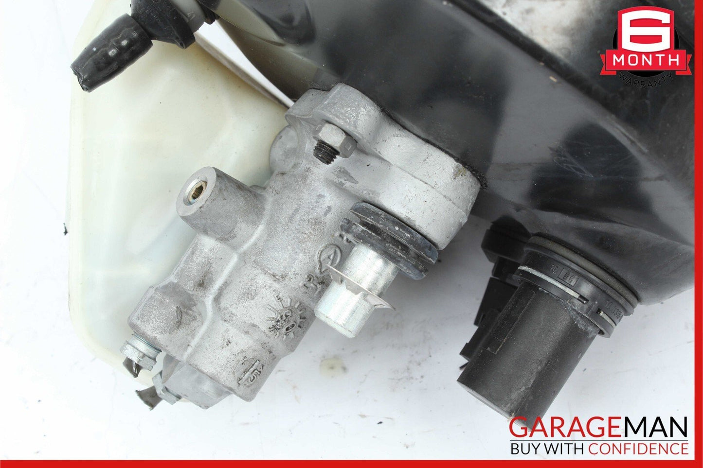 07-09 Mercedes W221 S550 CL550 Power Brake Booster Master Cylinder Reservoir OEM
