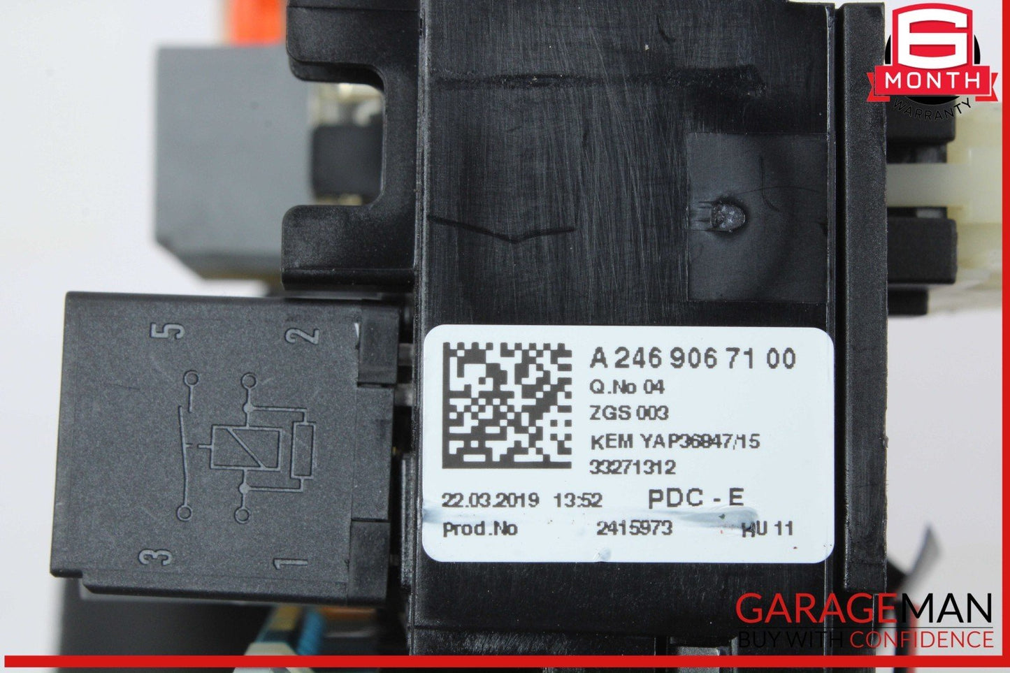 14-19 Mercedes X156 GLA250 SAM Fuse Relay Junction Box 2469067100 OEM