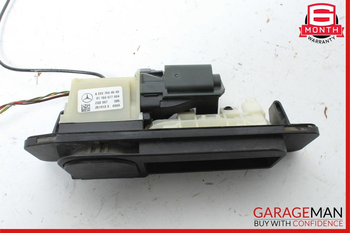 14-18 Mercedes W117 CLA250 Rear Trunk Tailgate Release Open Handle w/ Camera OEM