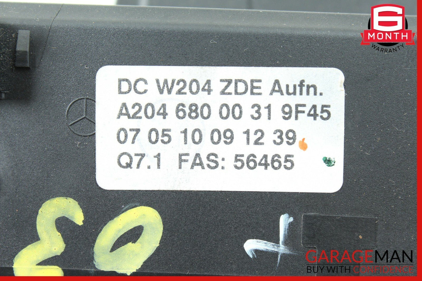 08-11 Mercedes W204 C300 Navi Monitor Central Display Screen Trim Cover Assembly