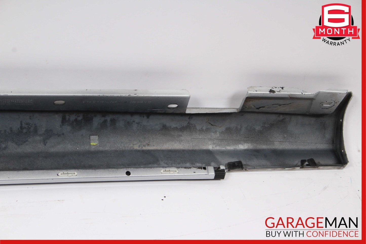 06-09 Mercedes W209 CLK350 CLK550 Base Right Rocker Molding Side Skirt Silver