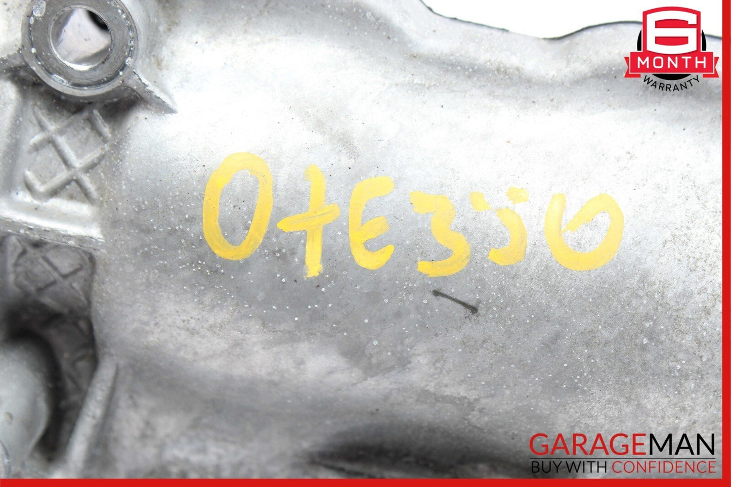 Mercedes W204 C300 GLK350 CLK350 E350 Left Side Engine Cylinder Head Cover