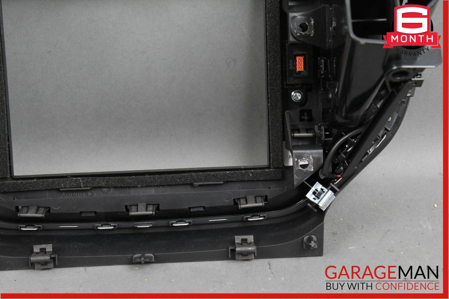 14-17 Maserati Ghibli Center Dash Display Surround A/C Air Vent Trim Assembly