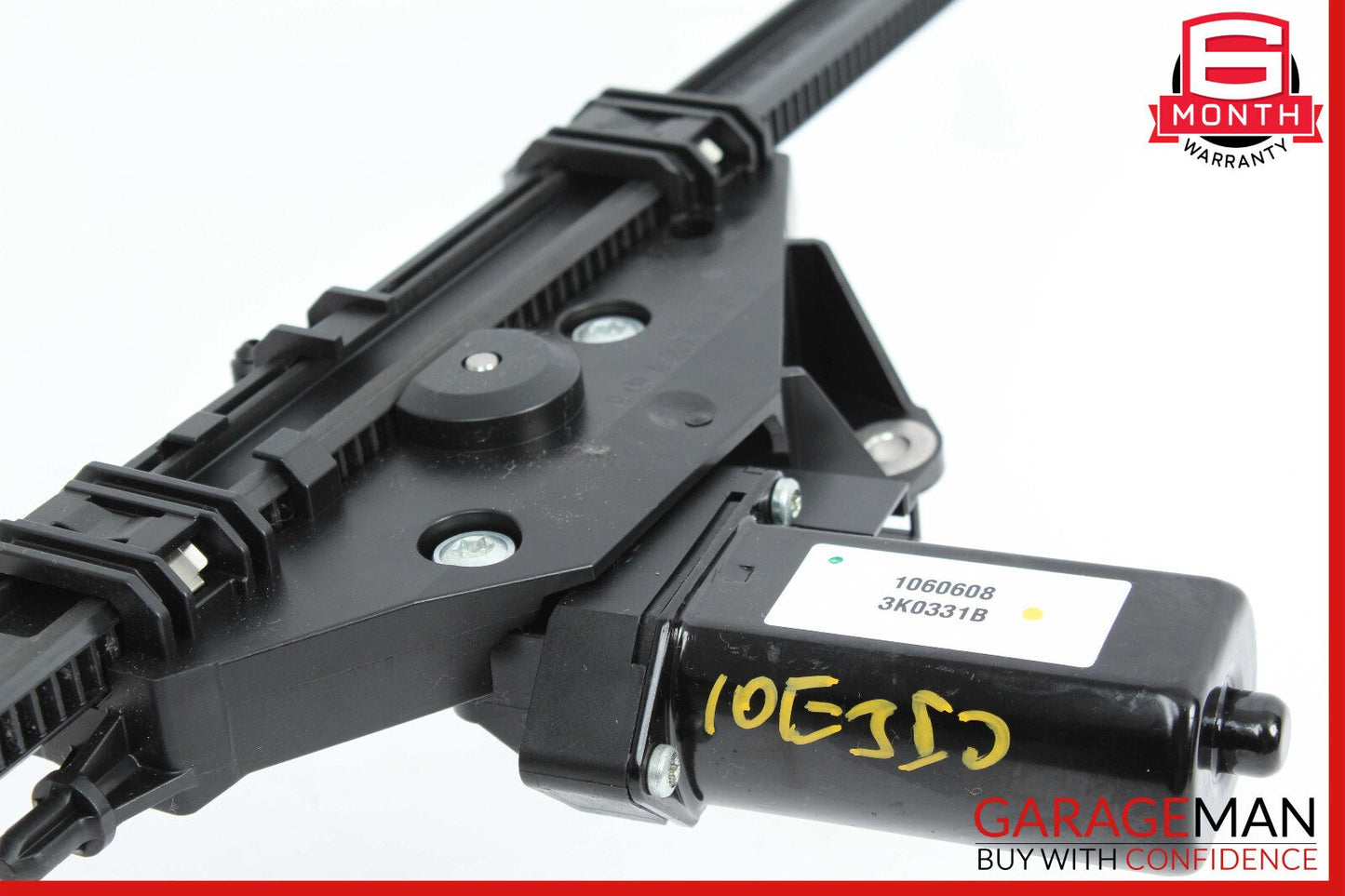10-17 Mercedes W207 E350 E400 E550 Coupe Right Seat Belt Feeder Motor OEM