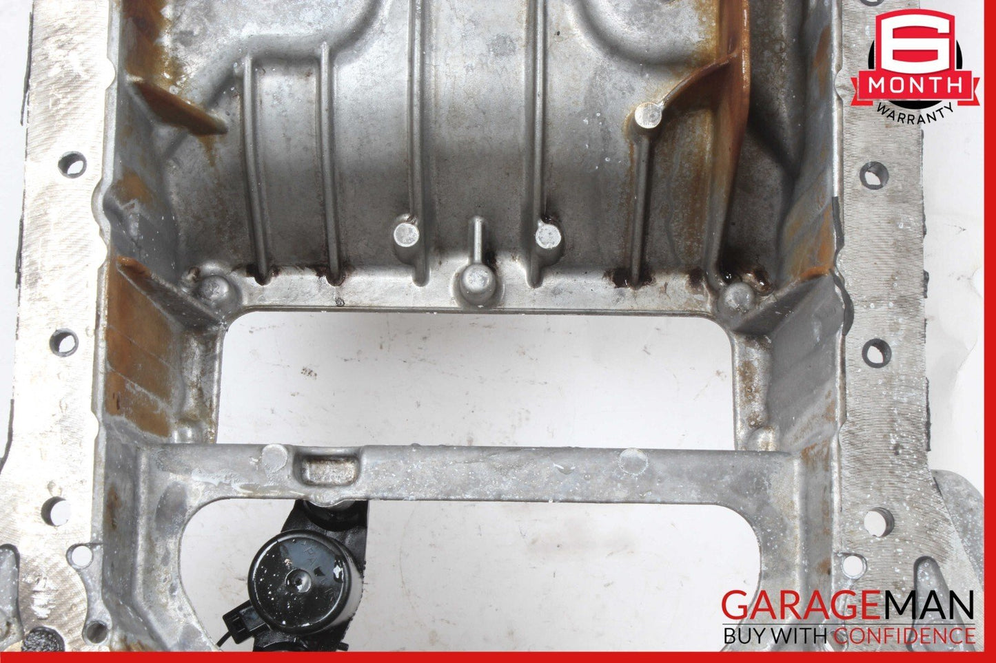 05-11 Mercedes W204 C300 C350 Engine Upper Oil Sump Baffle Pan 2720142102 OEM