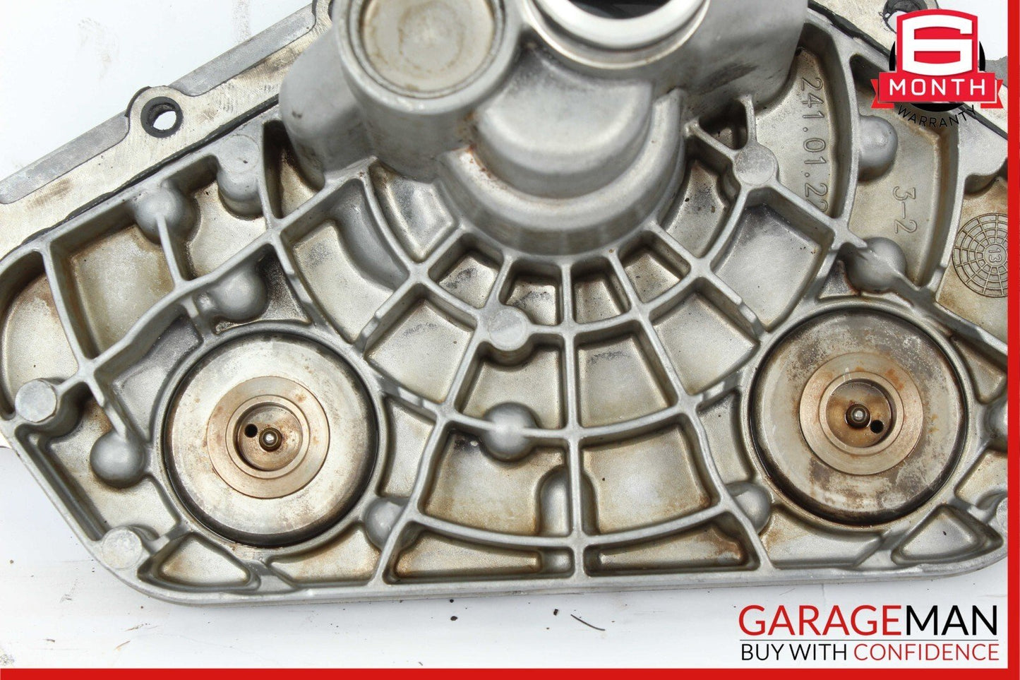 12-15 Mercedes W204 C250 SLK250 1.8L Engine Motor Valve Cover