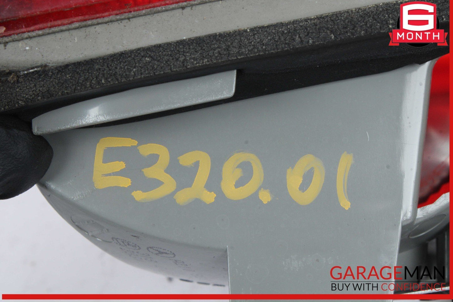 00-02 Mercedes W210 E320 E430 Rear Right Side Outer Tail Light Lamp OEM