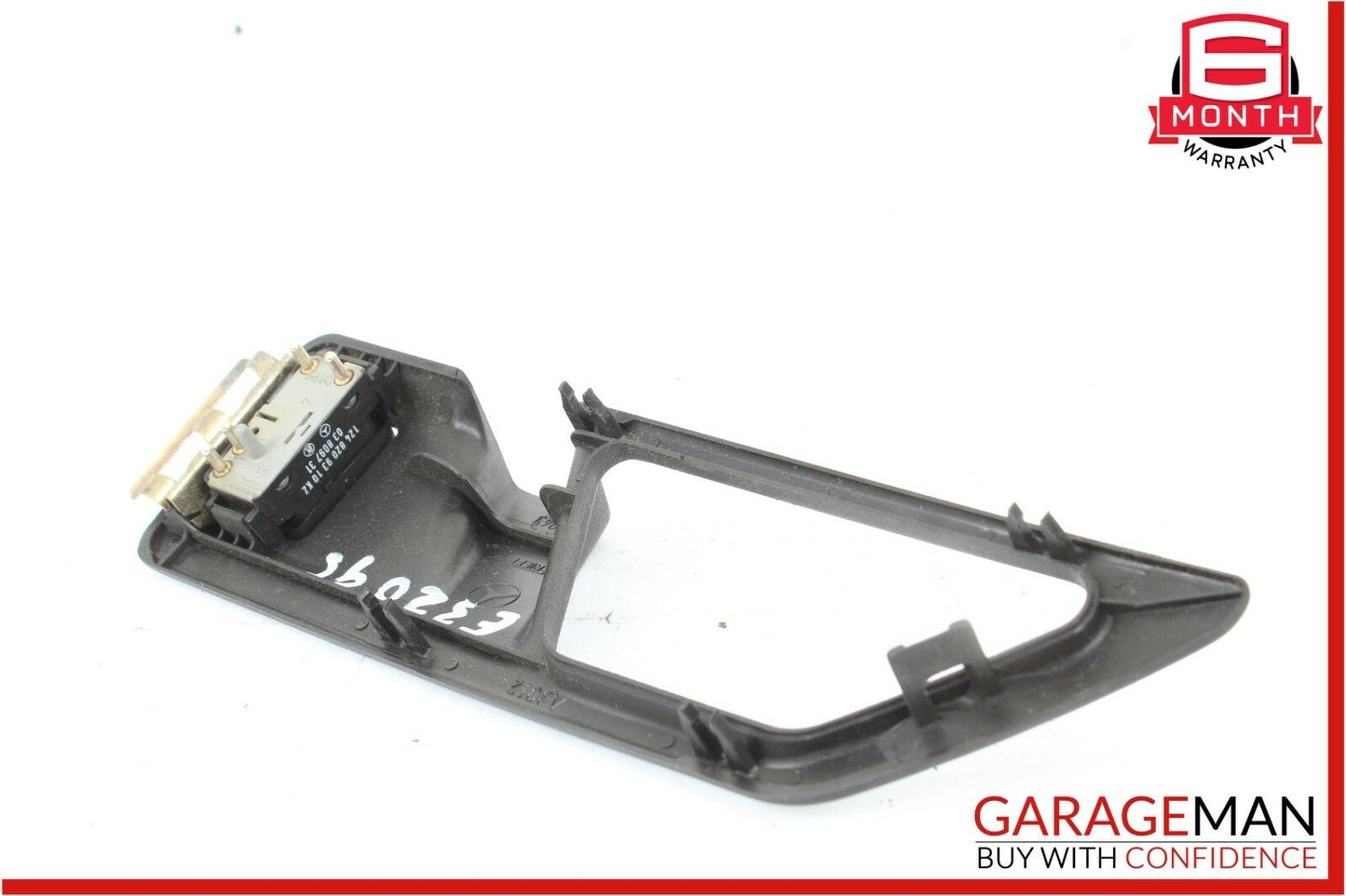 94-95 Mercedes W124 E300 E320 Rear Left Side Door Window Control Switch Trim