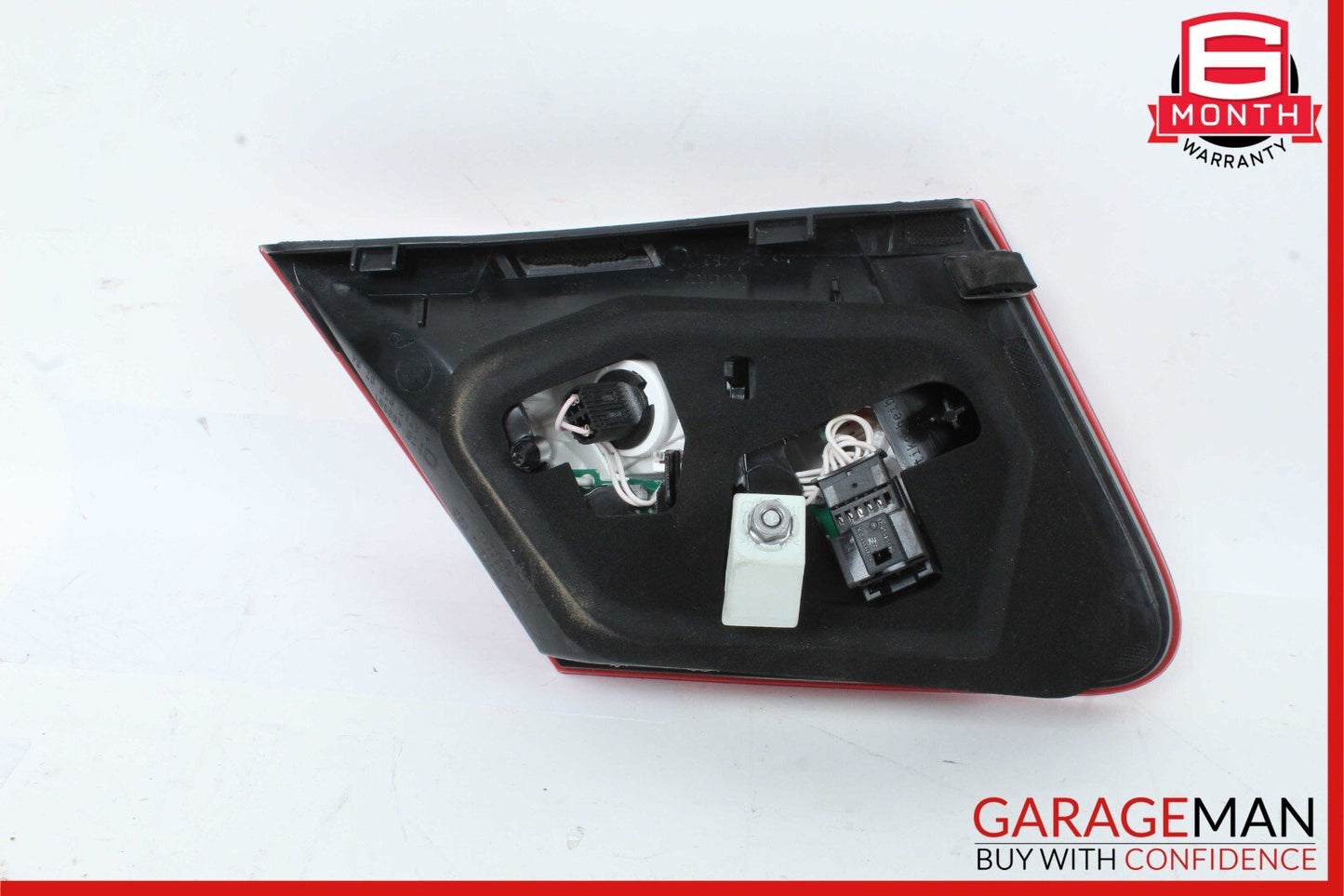 10-13 Mercedes W212 E350 E550 E63 AMG Sedan Rear Left Side Inner Tail Light Lamp