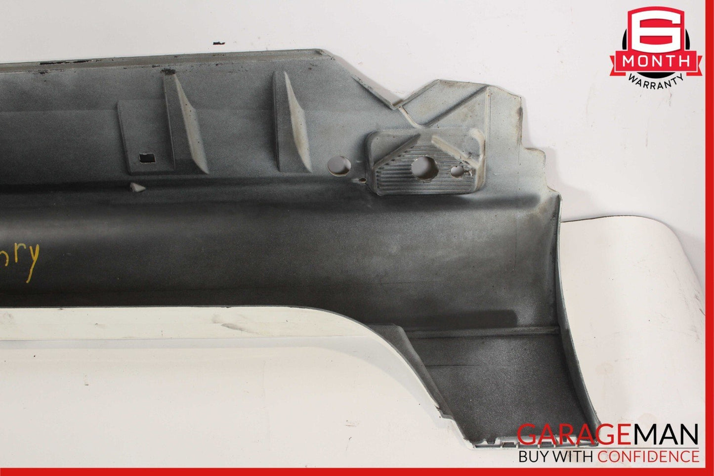 04-08 Chrysler Crossfire Right Side Skirt Rocker Panel Cover Moulding White OEM