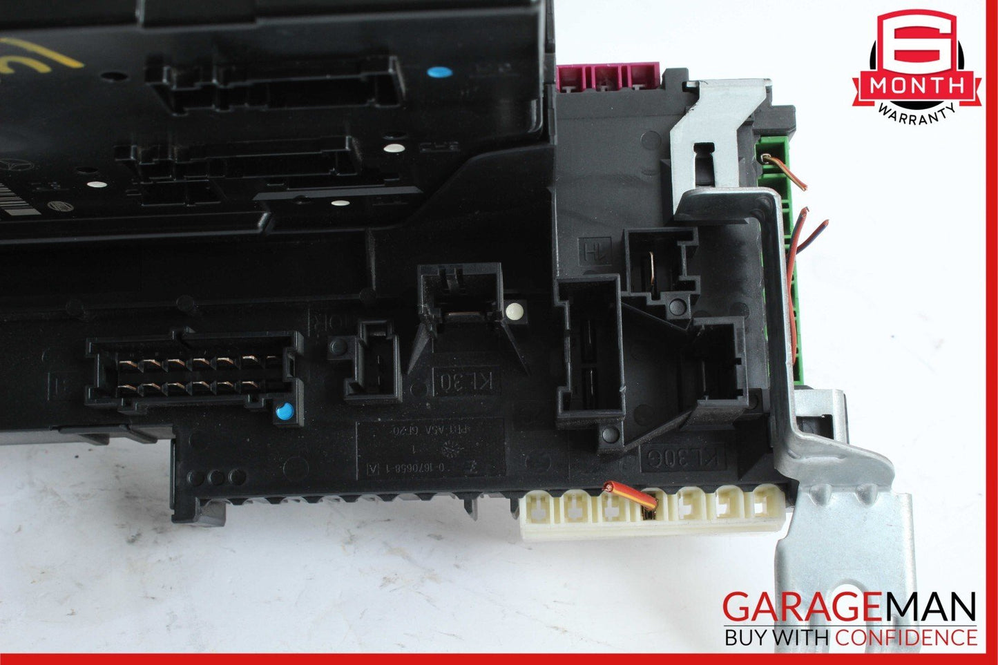 12-14 Mercedes W204 C250 C350 C63 AMG Rear SAM Module Relay Fuse Box Assembly