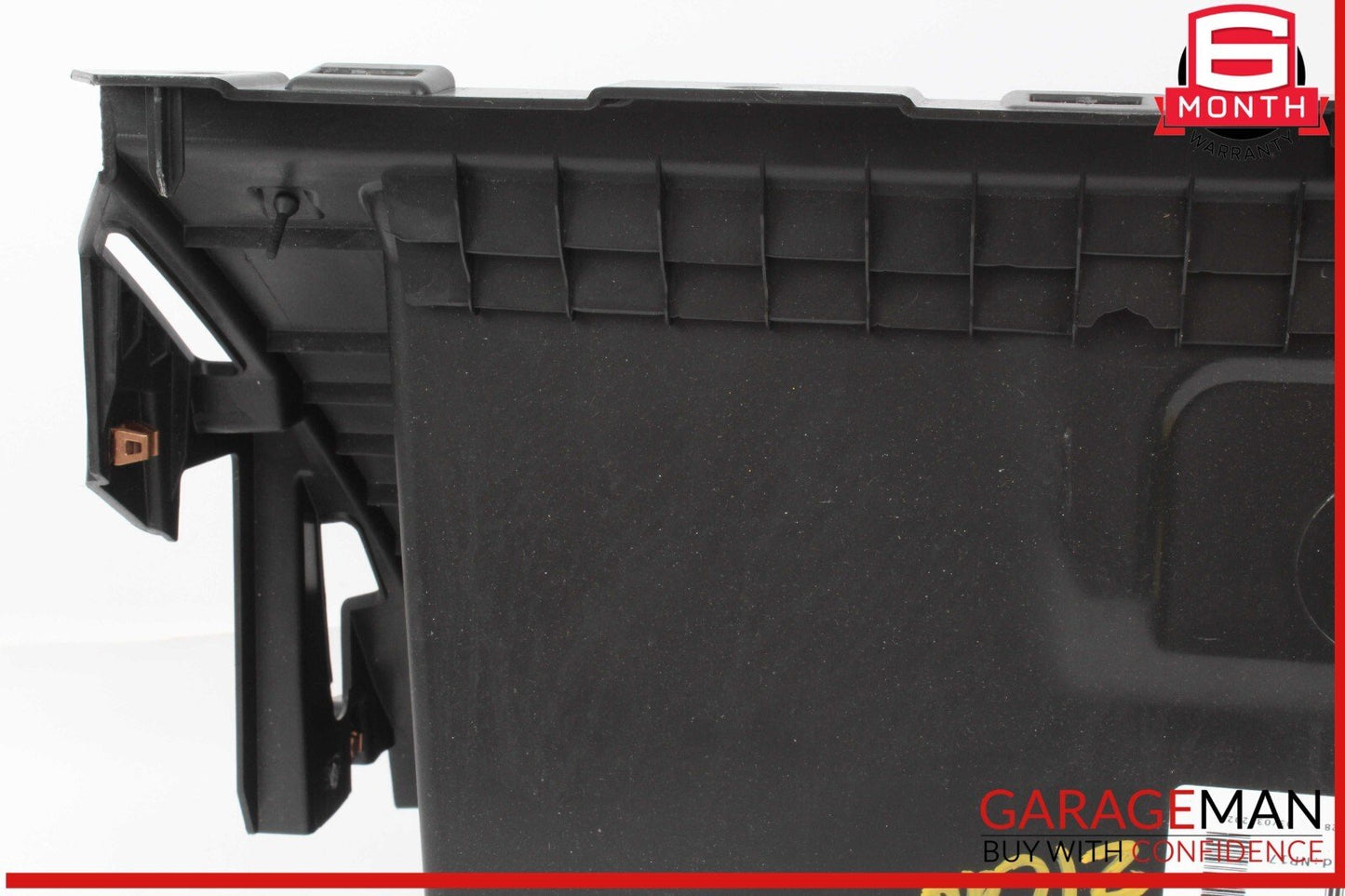 17-23 Cadillac XT5 Front Dash Dashboard Glove Box Storage Compartment 84475237