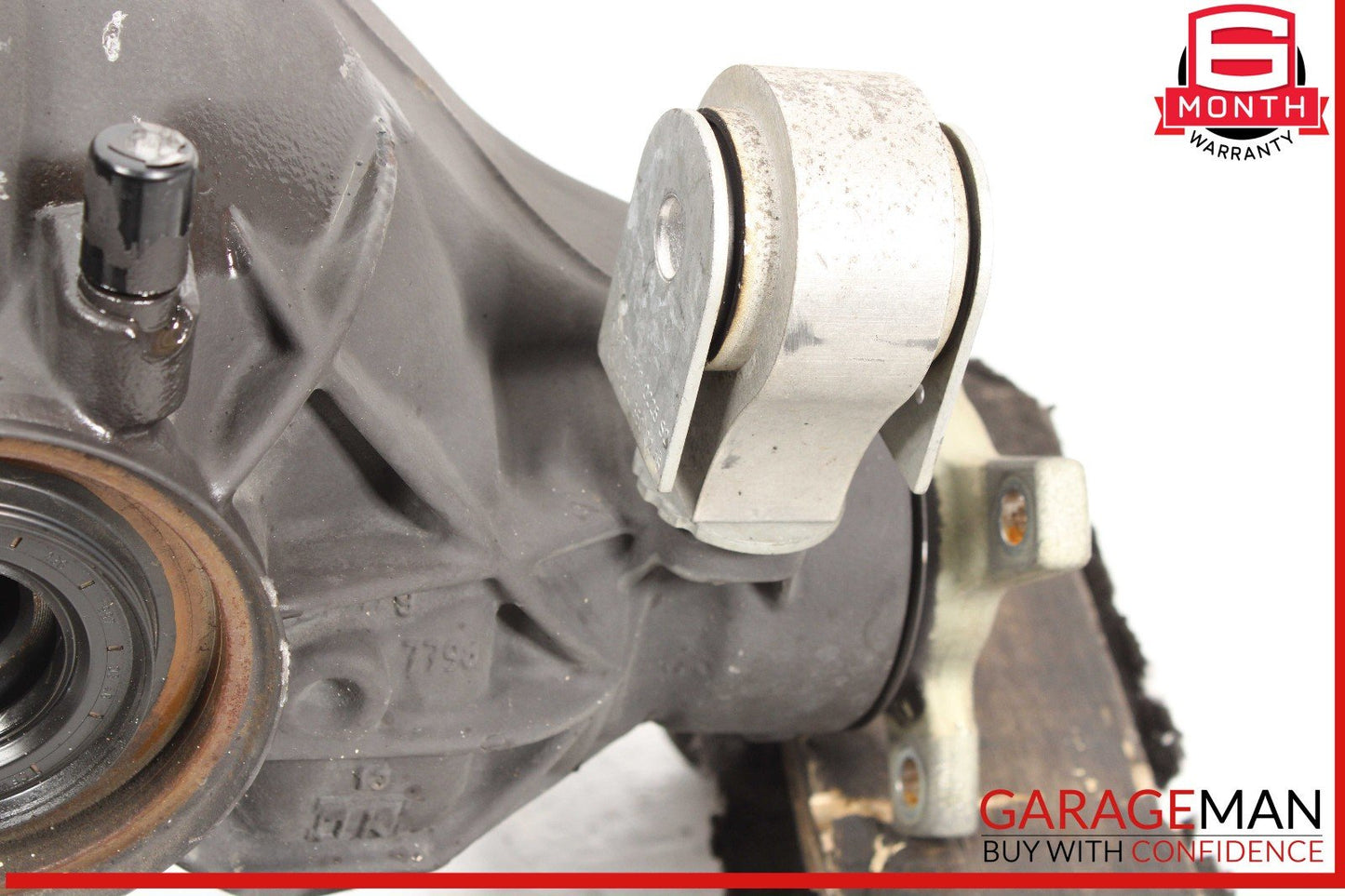 14-16 Mercedes W212 E250 2.1L Rear Differential Diff Axle Carrier OEM