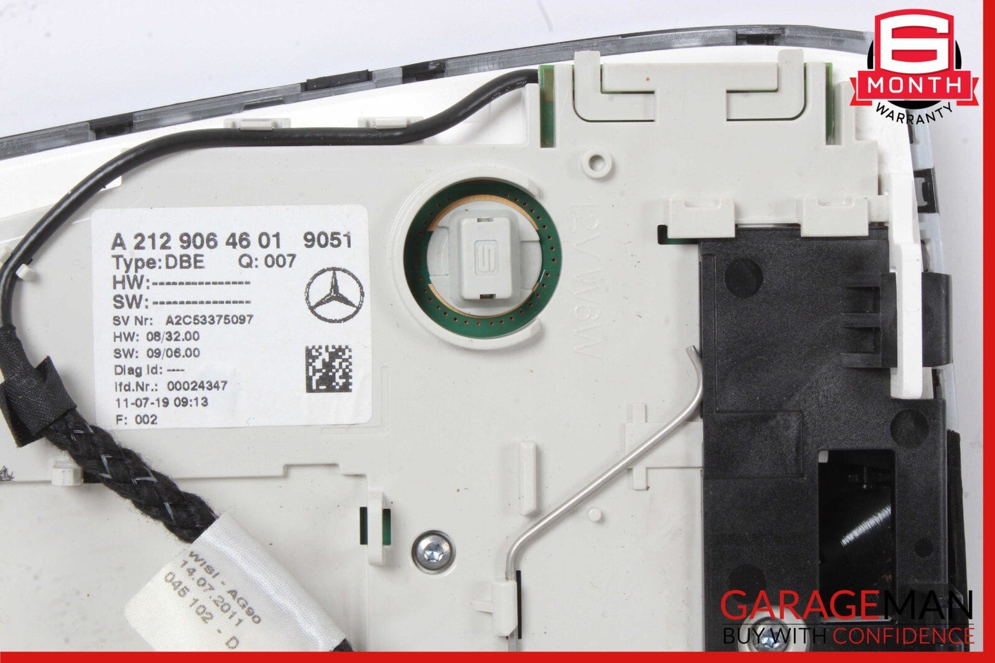 10-16 Mercedes W212 E350 E250 Front Overhead Dome Light Lamp 2129064601 OEM