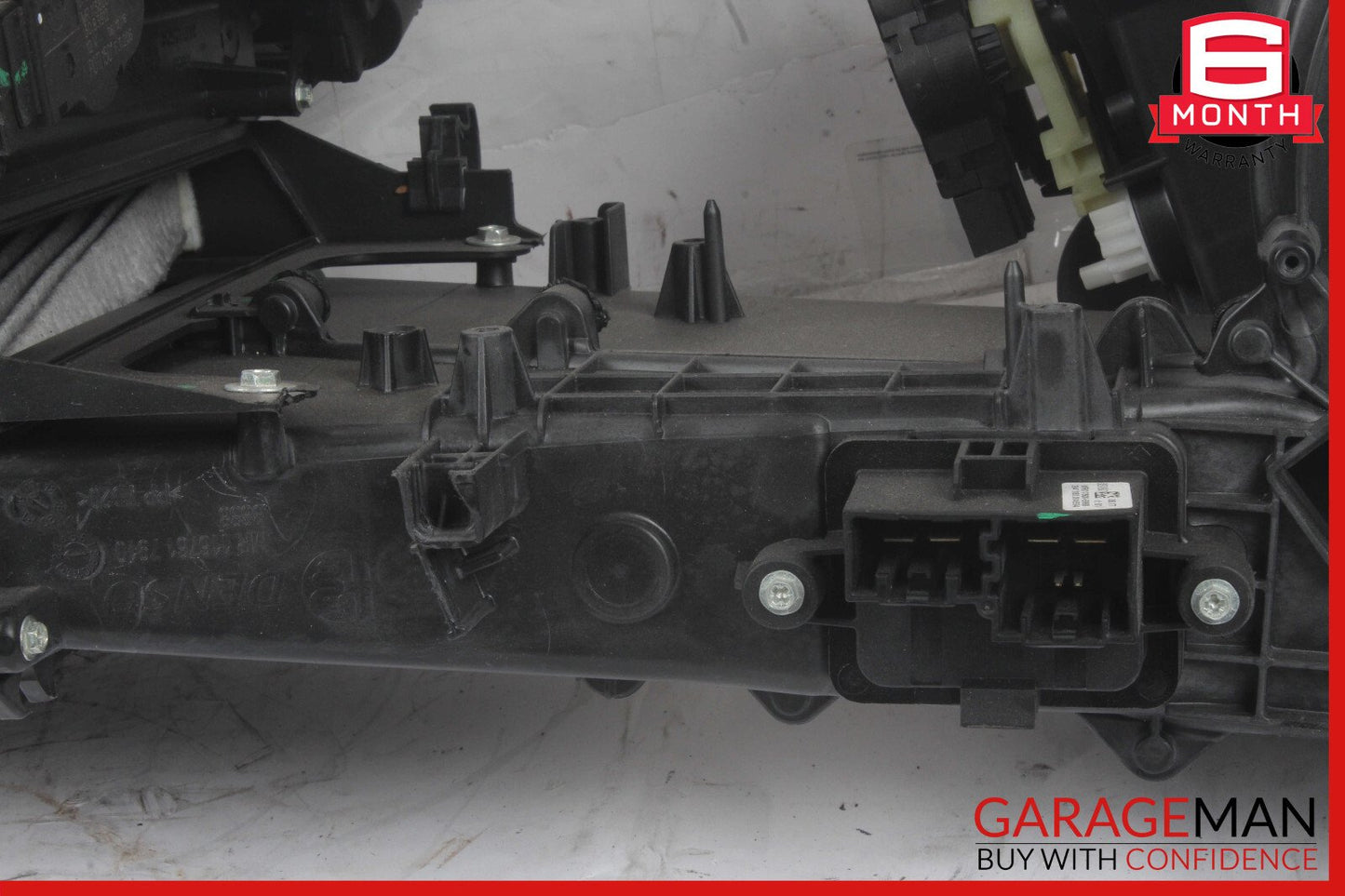 17-22 Alfa Romeo Giulia AC Climate Heater Blower Motor Housing Box Assy OEM