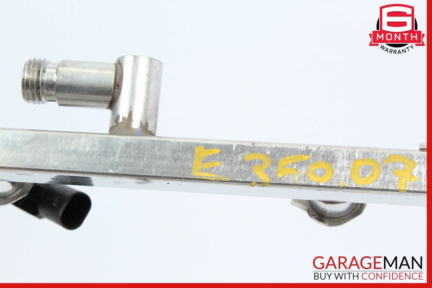 06-11 Mercedes W211 E350 R350 Fuel Injection Rail Line w/ Injectors 2720701395