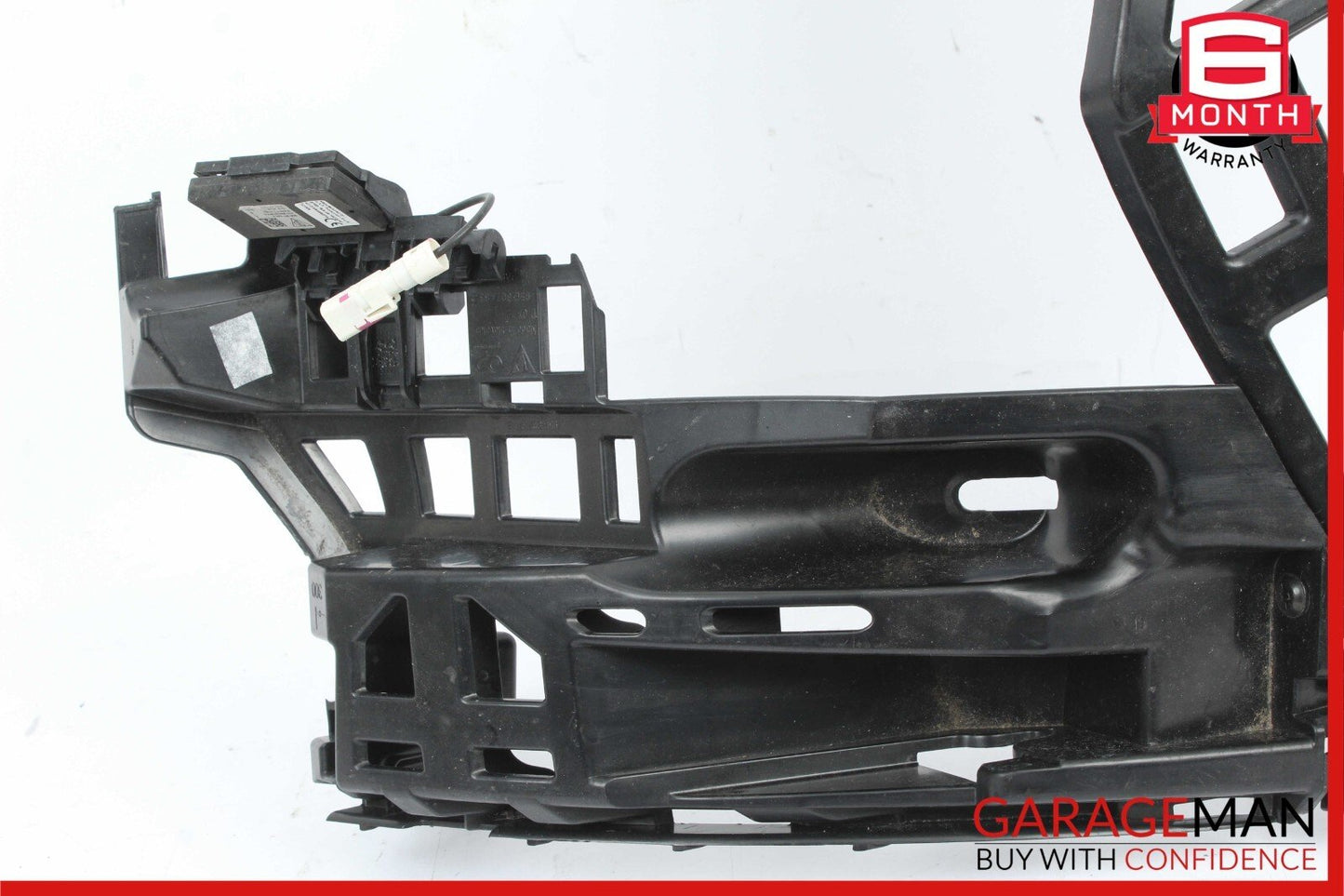 15-18 Porsche Macan 95B Antenna Holder Bracket 95B907179 OEM