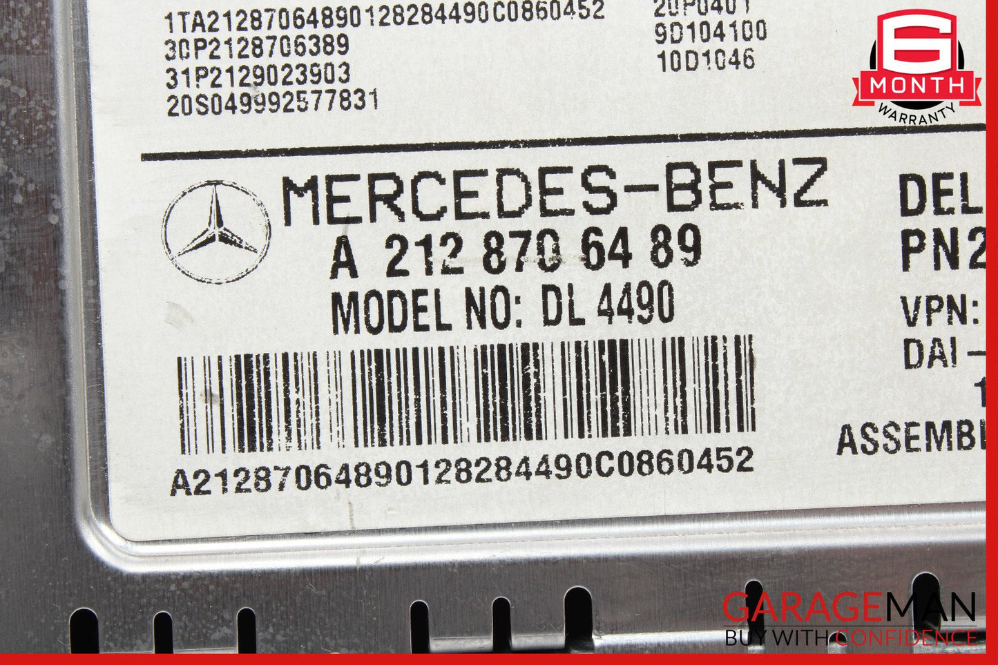 Mercedes W204 C300 Sirius Satellite Radio Receiver 2128705689 OEM