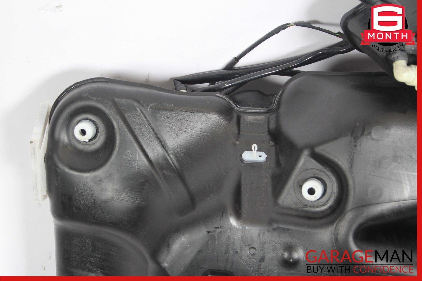 14-18 Mercedes W117 CLA250 Fuel Gas Tank Reservoir Assembly 2464703001 OEM