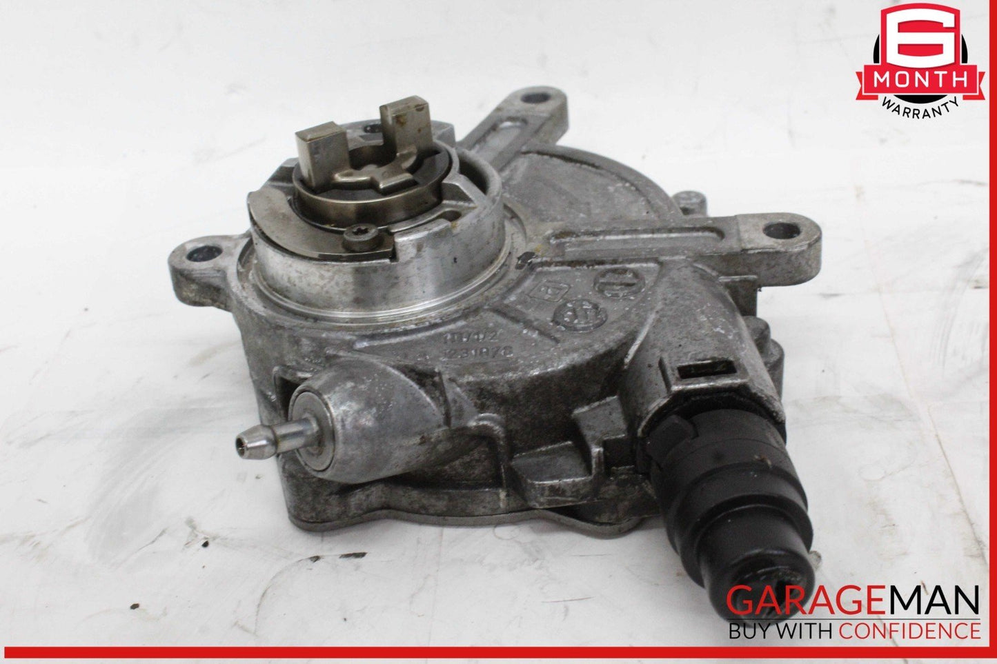 06-11 Mercedes W204 C300 Engine Motor Brake Vacuum Pump 2722300565 OEM
