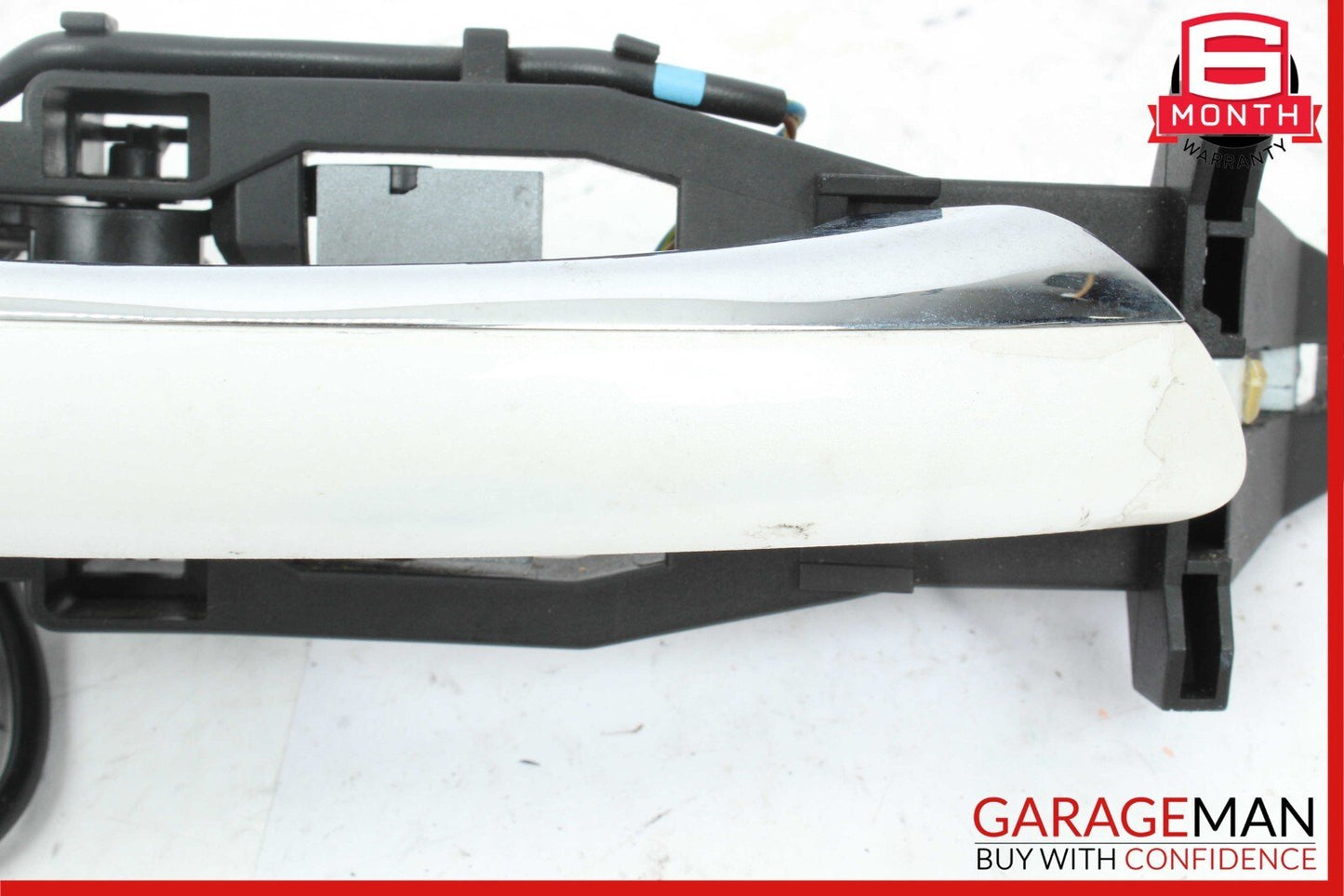 06-11 Mercedes W219 CLS550 Rear Right Side Keyless Go Exterior Door Handle White